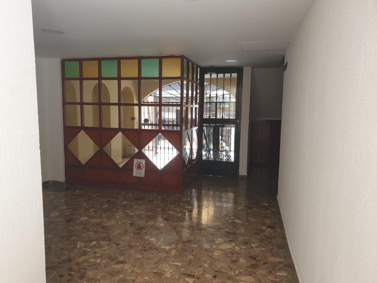 Espacioso Apartamento En Amor De Dios, Alameda Siviglia Esterno foto