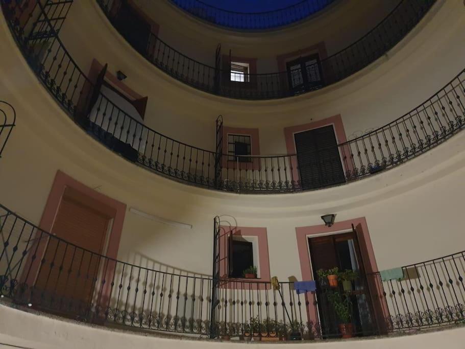Espacioso Apartamento En Amor De Dios, Alameda Siviglia Esterno foto